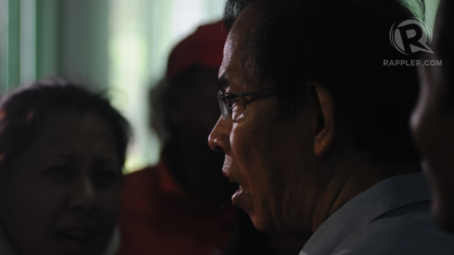 PALPARAN. Jovito Palparan being interviewed after a hearing in 2011. Photo by Geloy Concepcion